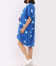 Load image into Gallery viewer, Italian Polka Dot Lagenlook Linen Dress
