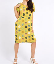 Load image into Gallery viewer, Italian Linen Polka Dot Lagenlook Shift Dress (5 Colors)
